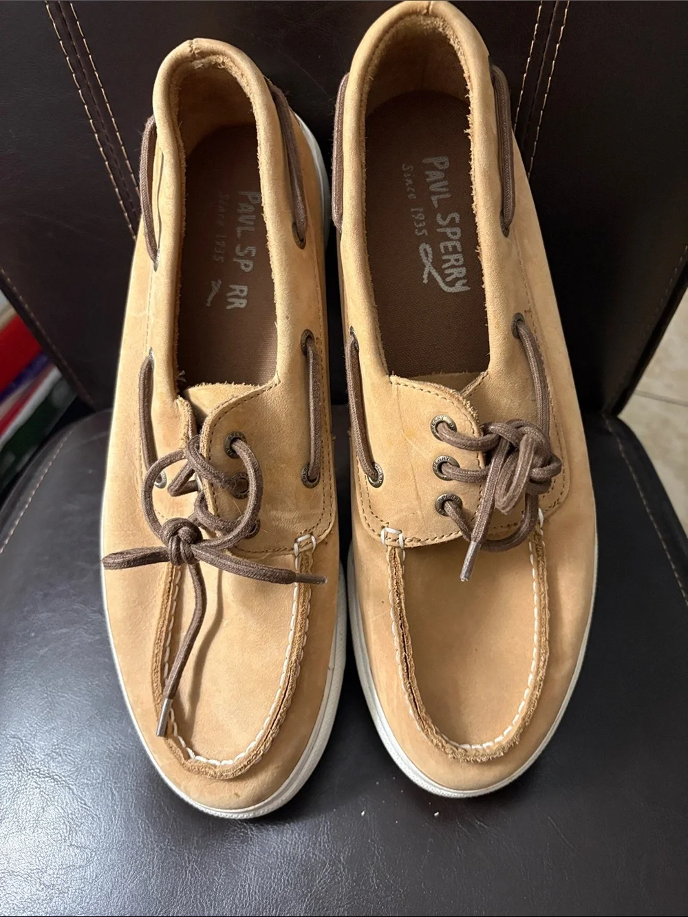 Sperry Men’s Wheat/Tan Leather Boat Shoes with Brown Laces